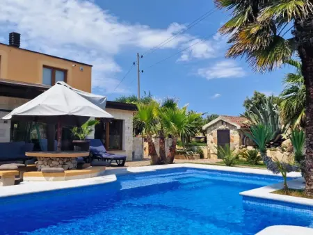 Location Maison à Pula Banjole 8 personnes