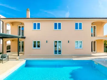 Location Maison à Medulin 12 personnes