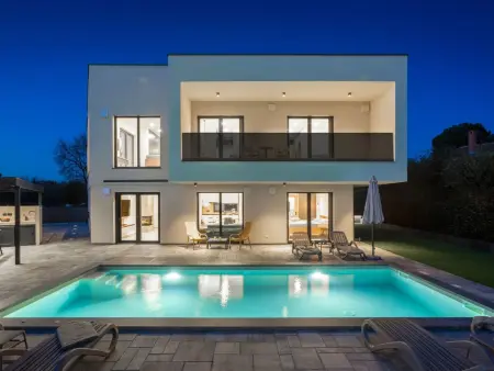 Location Maison à Medulin 8 personnes