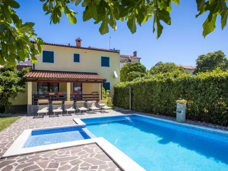 Location Maison à Medulin 8 personnes