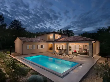 Location Maison à Labin 8 personnes