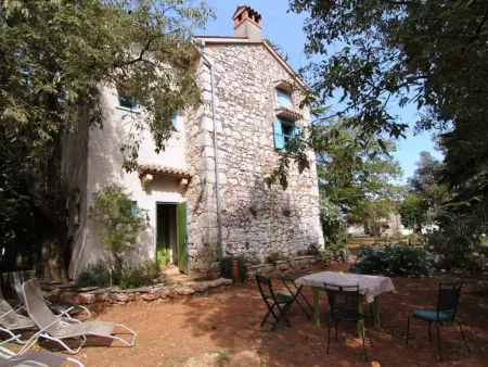 Location Maison à Drenje 3 personnes