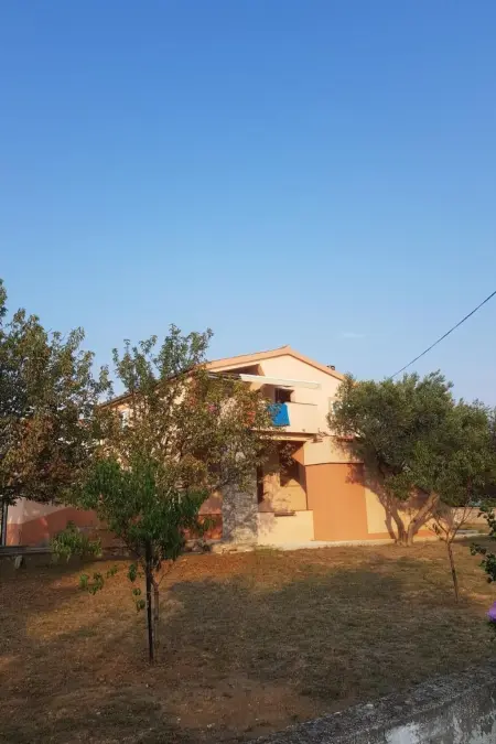 Location Maison à Vrsi 1 personnes