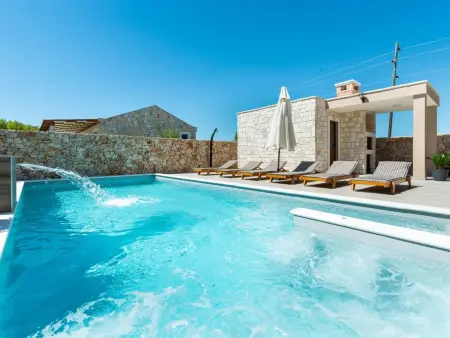 Location Maison à Privlaka 8 personnes