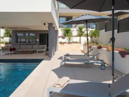 Location Maison à Petrčane 9 personnes