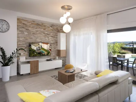 Location Maison à Donje Rastane 8 personnes