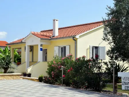 Location Maison à Pašman Neviđane 5 personnes