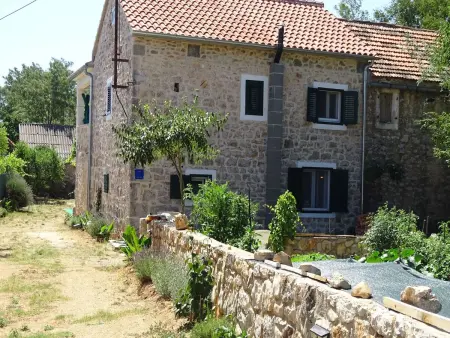 Location Maison à Budak 6 personnes