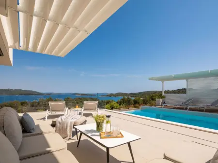 Location Maison à Murter Jezera 9 personnes