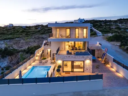 Location Maison à Brodarica 3 personnes