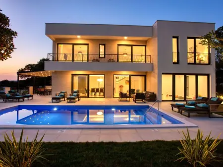 Location Maison à Brodarica 8 personnes