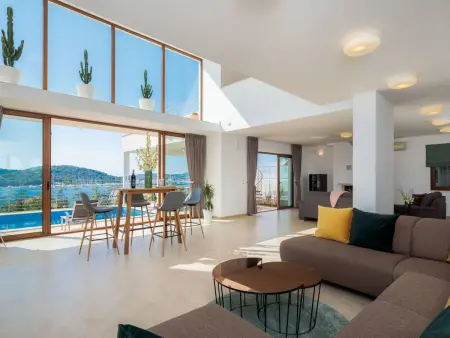 Location Maison à Rogoznica 10 personnes