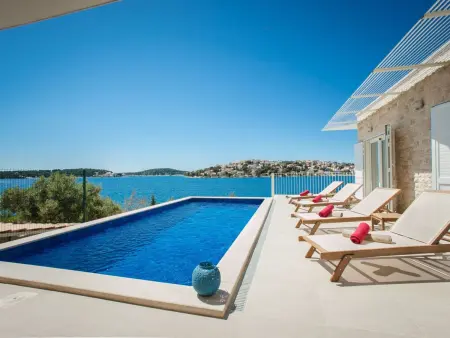 Location Maison à Podorljak 10 personnes