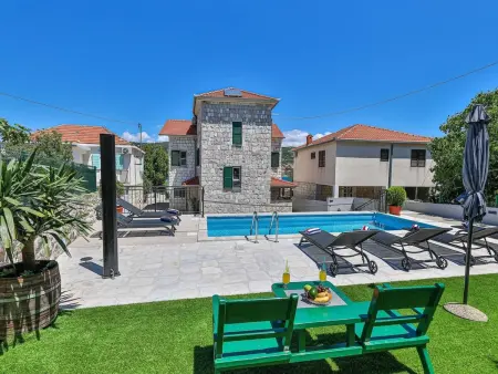 Location Maison à Vinišće 8 personnes