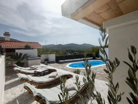 Location Maison à Prgomet 6 personnes