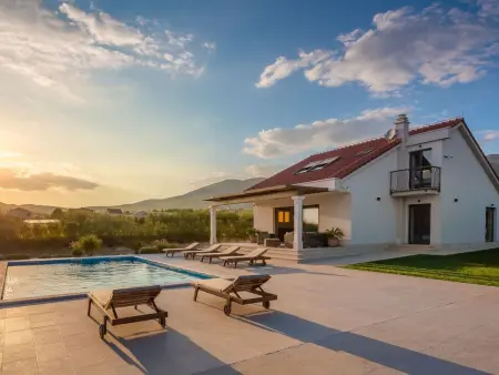 Location Maison à Kaštel Novi 8 personnes