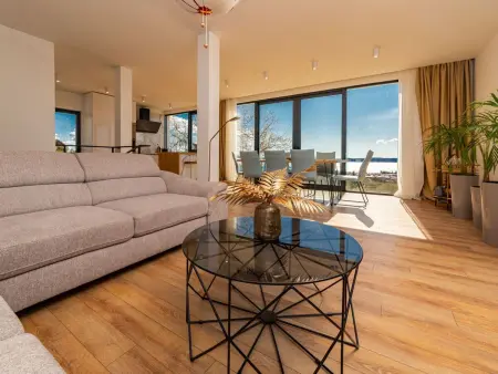 Location Maison à Kaštel Lukšić 9 personnes