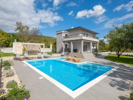 Location Maison à Dicmo 6 personnes