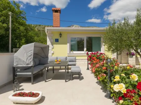 Location Maison à Tugare 6 personnes