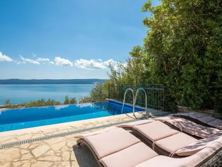 Location Maison à Medici 12 personnes