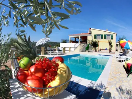 Location Maison à Donje Selo 10 personnes