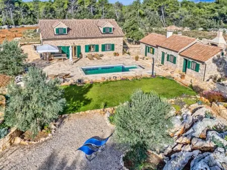 Location Maison à Hvar Vrboska 12 personnes