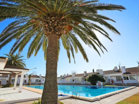 Location Maison à Deltebre 6 personnes