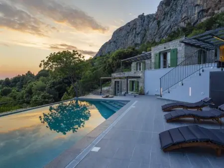 Location Maison à Makarska 8 personnes