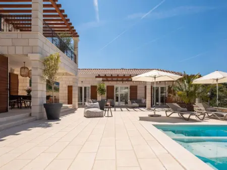 Location Maison à Gornje Tučepi 12 personnes