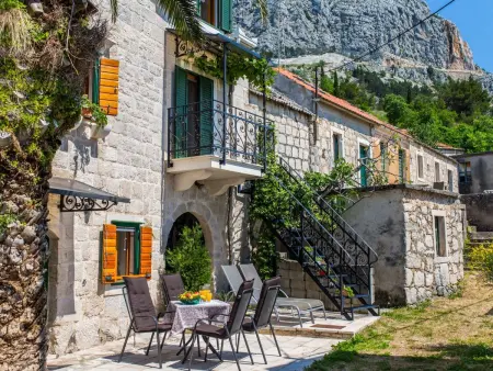 Location Maison à Podgora 2 personnes