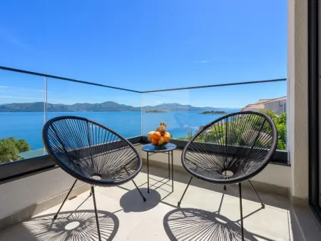 Location Maison à Sreser 8 personnes