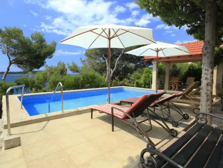 Location Maison à Blato 8 personnes