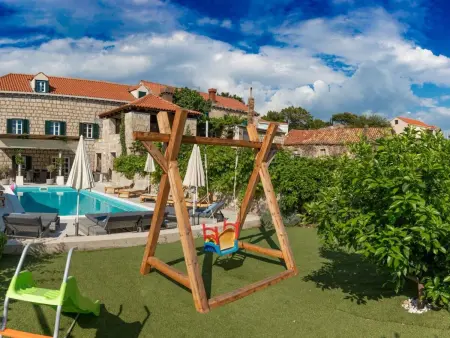 Location Maison à Dubrovnik Ćilipi 12 personnes