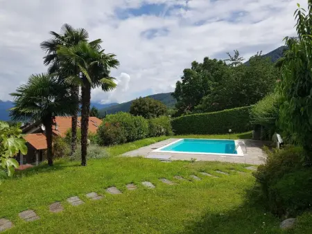 Location Maison à Castelveccana 5 personnes