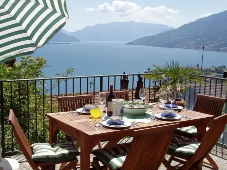 Location Maison à Gravedona 8 personnes