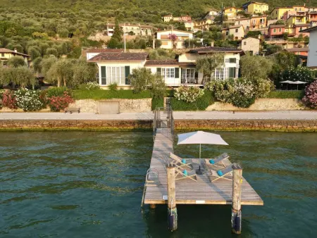 Location Maison à Albisano 6 personnes