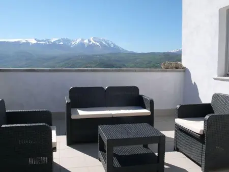 Location Maison à Scafa 10 personnes