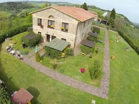 Location Maison à Volterra 5 personnes
