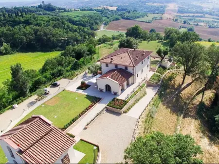 Location Maison à Reggello 18 personnes