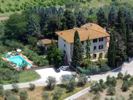 Location Maison à Montespertoli 19 personnes