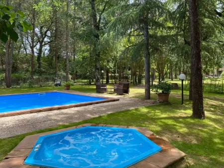 Location Maison à Cetona 14 personnes