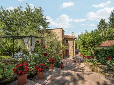 Location Maison à Monterchi 10 personnes