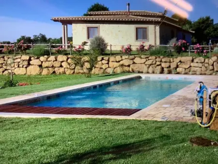 Location Maison à Farnese 8 personnes