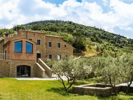 Location Maison à Cortona 13 personnes