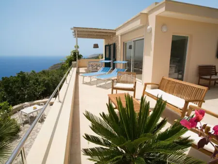 Location Maison à Marina di Novaglie 8 personnes