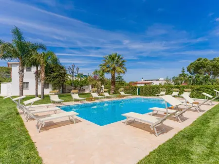 Location Maison à San Vito Dei Normanni 5 personnes