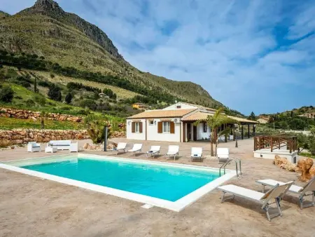 Location Maison à Castellammare del Golfo 8 personnes