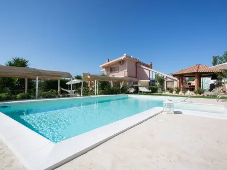 Location Maison à Punta Secca 9 personnes