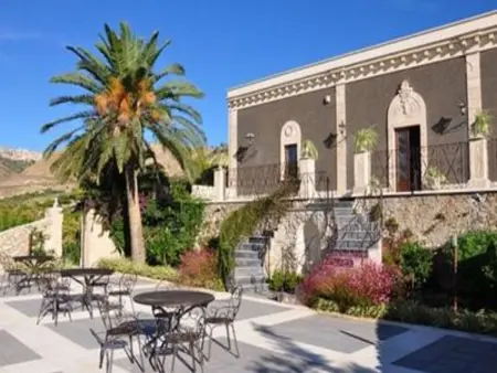 Location Maison à Centuripe 12 personnes