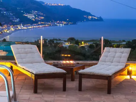 Location Maison à Taormina 8 personnes
